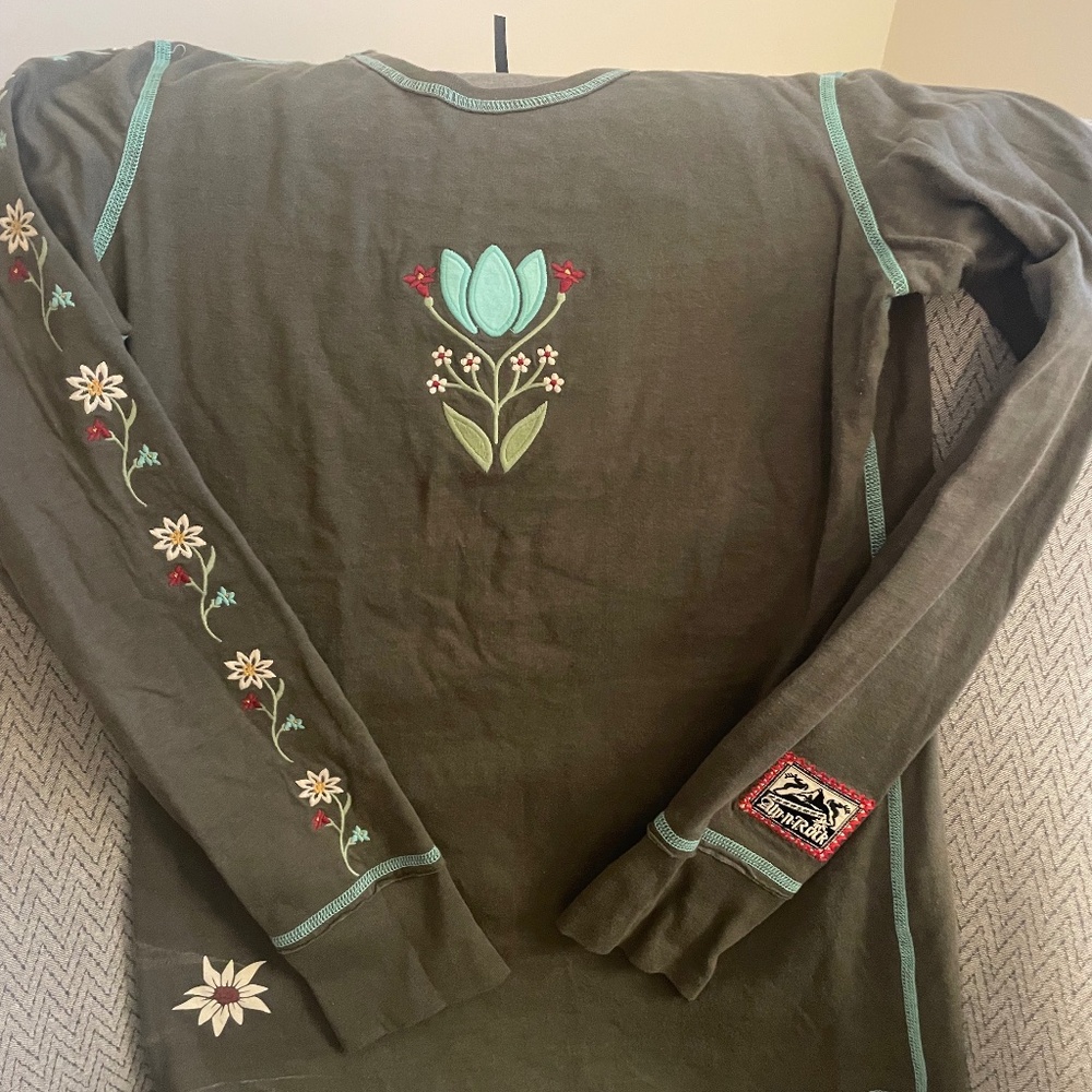 Alp N' Rock Henley